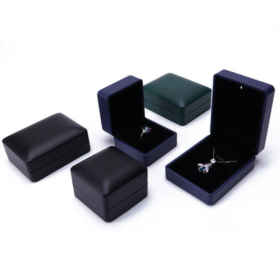 Hộp đồ trang sức da với logo tròn ánh sáng Hanhong màn hình lụa in hộp nhẫn tùy chỉnh