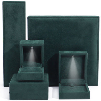 Mua Hồng tối Soft Touch Velvet Luxury Jewelry Box với đèn LED sáng online manufacture