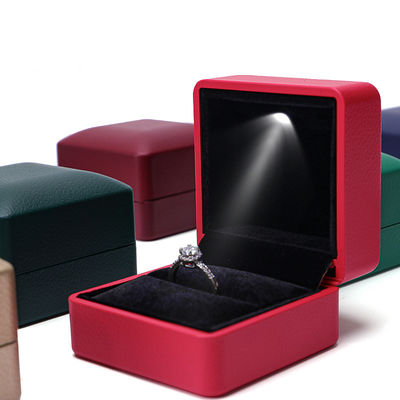 Bao bì đồ trang sức Hồng Hồng vàng da LED hộp nhẫn với Silk Screen in và ánh sáng