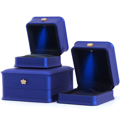 Mua Hộp đóng gói đồ trang sức vương miện sang trọng tùy chỉnh với đèn LED và thiết kế mới nhất thủ công online manufacture