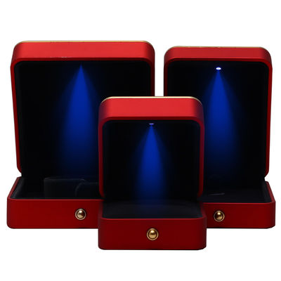 Mua Nhẫn vòng cổ sang trọng màu đỏ hộp trang sức LED thủ công online manufacture