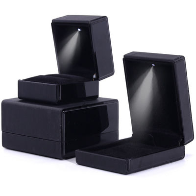 Mua Hộp đồ trang sức màu đen làm bằng tay đèn LED cho bao bì da logo tùy chỉnh của Hanhong online manufacture