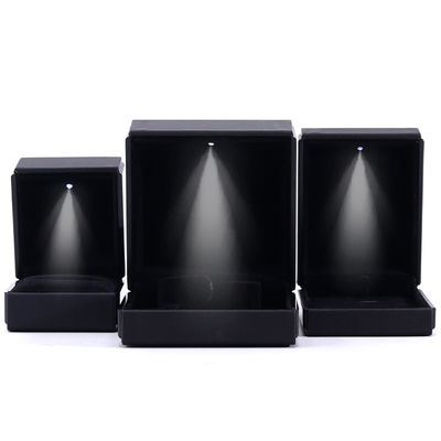 Hộp đồ trang sức màu đen làm bằng tay đèn LED cho bao bì da logo tùy chỉnh của Hanhong
