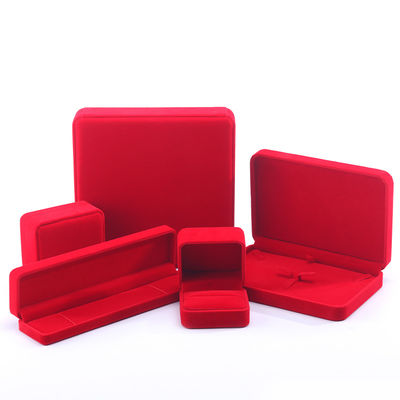 Trung Quốc sản xuất bán buôn Luxury velvet đỏ đồ trang sức đóng gói hộp đồ trang sức tùy chỉnh cao cấp vòng cổ vòng đeo tai nhẫn đồ trang sức hộp đóng gói với logo