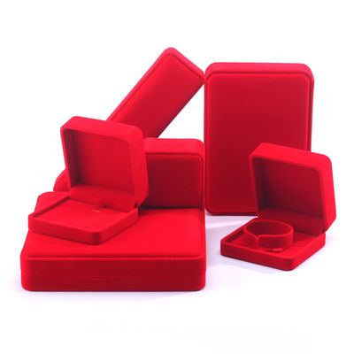 Trung Quốc sản xuất bán buôn Luxury velvet đỏ đồ trang sức đóng gói hộp đồ trang sức tùy chỉnh cao cấp vòng cổ vòng đeo tai nhẫn đồ trang sức hộp đóng gói với logo