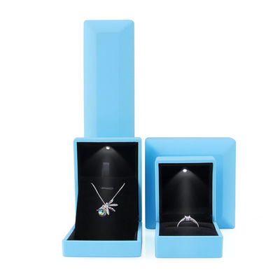 Bốn giác tùy chỉnh kích thước màu xanh lá cây LED nhẫn hộp trang sức cho vòng tai vòng cổ vòng tay