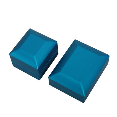 Bốn giác tùy chỉnh kích thước màu xanh lá cây LED nhẫn hộp trang sức cho vòng tai vòng cổ vòng tay