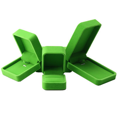 Trung Quốc Sản xuất bán buôn cao cấp Xách dây chuyền đeo cổ tay hộp đồ trang sức Bao bì Logo tùy chỉnh Phố sang trọng Suede Velvet màu xanh lá cây màu sáng Hộp đồ trang sức