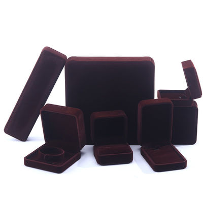 Tùy chỉnh kích thước màu nâu Velvet Box đồ trang sức cho vòng cổ Stud Băng tai Gỗ đeo tay