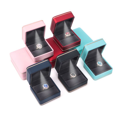 Bao bì đồ trang sức với ánh sáng Hanhong Logo tùy chỉnh in màn hình lụa hộp lưu trữ LED