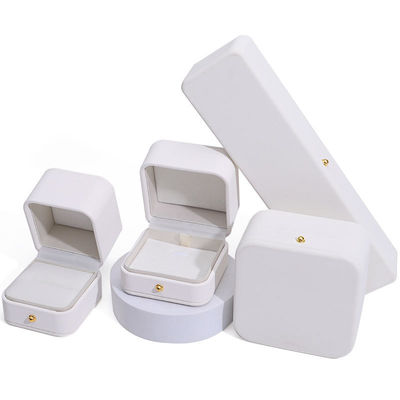 Mua Hộp đồ trang sức bằng da vòng cổ bằng lụa xốp dày với thiết kế hình chữ nhật logo tùy chỉnh online manufacture