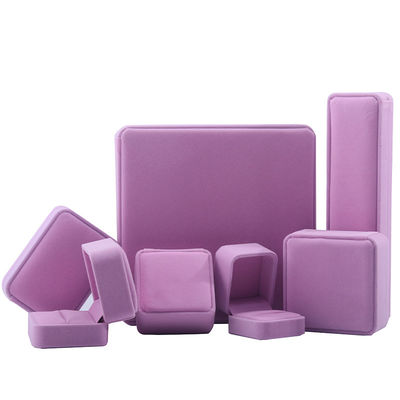Mua Hộp đồ trang sức nhung màu hồng mới nhất để tùy chỉnh kích thước Bàn tai Stud Bao bì đồ trang sức online manufacture