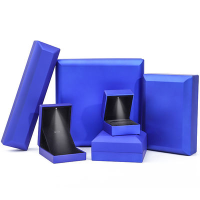 Logo tùy chỉnh Blue LED Box trang sức cho vòng đeo cổ và bông tai