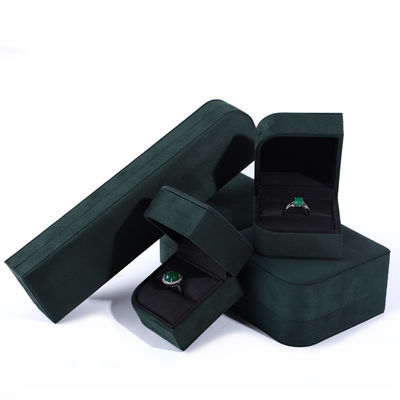 Bao bì đồ trang sức da màu xanh lá cây cho bông tai và nhẫn từ Hanhong