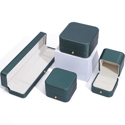 Hình thức mới nhất màu xanh lá cây PU da đồ trang sức hộp đóng gói cho vòng đeo cổ cưới nhẫn