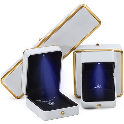 Mua High End Luxury Light Up Quần áo đồ trang sức Quần áo đồ trang sức với nội thất nhung mềm online manufacture