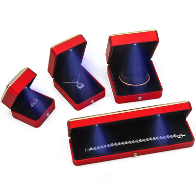 Luxury Red LED Light Up Quán trang sức, Quán đóng gói trang sức tùy chỉnh kích thước