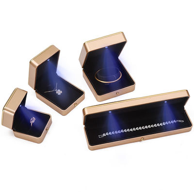Nhãn hiệu tùy chỉnh Light Gold LED Box đồ trang sức cho vòng đeo tay vòng cổ tai đeo vòng đeo