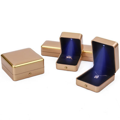 Nhãn hiệu tùy chỉnh Light Gold LED Box đồ trang sức cho vòng đeo tay vòng cổ tai đeo vòng đeo