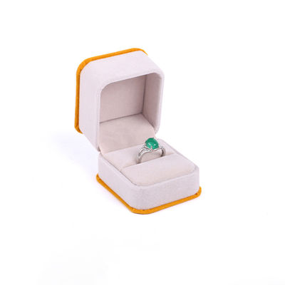 Hộp đóng gói đồ trang sức nhung màu dẻo tùy chỉnh cho lớp kép và kích thước 6 * 5.5 * 5cm