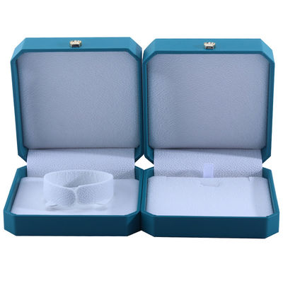 Hộp lưu trữ đồ trang sức hình vương miện tùy chỉnh bằng da PU màu xanh lá cây cho vòng tay và bông tai
