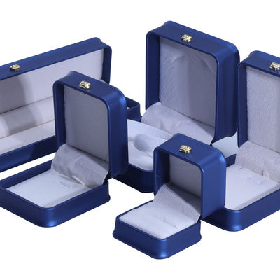 Mua Logo tùy chỉnh PU Da Vương miện thiết kế hộp trang sức Set cho vòng đeo cổ tay màu xanh dương online manufacture