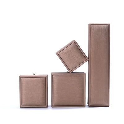 Mua Nhãn hiệu tùy chỉnh hộp đồ trang sức da PU cho nhẫn cưới vòng cổ vòng tay từ Hanhong online manufacture