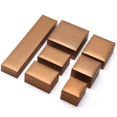 Logo tùy chỉnh hộp giấy đồ trang sức cho vòng tai vòng cổ vòng treo 9x9x3cm