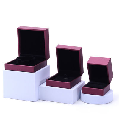 Hộp đóng gói đồ trang sức nhung sang trọng tùy chỉnh với da PU màu tím từ Hanhong