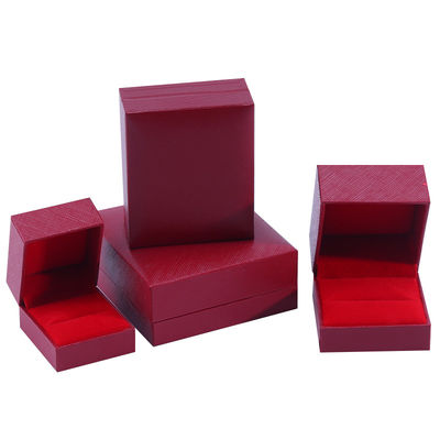 Sản xuất bán buôn Luxury hình vuông Quần áo trang sức Box cá nhân hóa High end cổ xích Vòng đeo tai Nhẫn Nhẫn Quần áo trang sức Set bao bì giấy ván lật màu đỏ Quần áo trang sức Box với logo