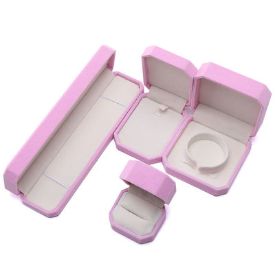 Hình dạng tám giác Hồng Flannelette Hộp trang sức cho vòng cổ Vòng tay Nhẫn phong cách mới nhất