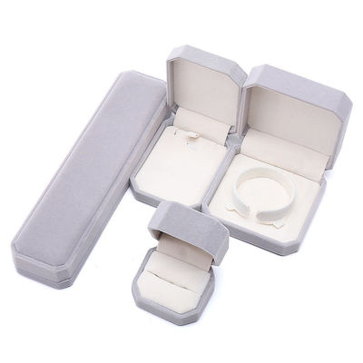 Xếp đồ trang sức hình tám góc màu xám tùy chỉnh cho vòng cổ vòng tay và nhẫn