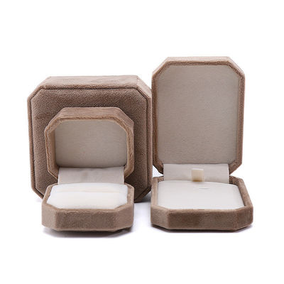 Bộ đồ trang sức Khaki Flannelette hình dạng tám giác tùy chỉnh cho vòng đeo cổ tay