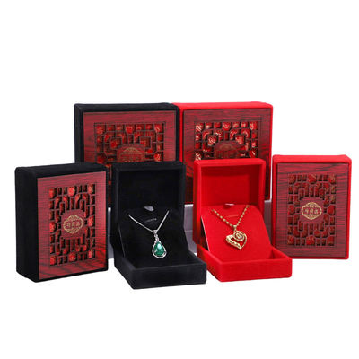 Red Velvet Lining Luxury Wooden Jewelry Box Packaging Logo tùy chỉnh kích thước