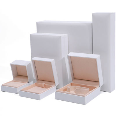 Mua Phòng giấy trắng đồ trang sức 9x9x4cm tùy chỉnh cho vòng đeo tai vòng cổ online manufacture