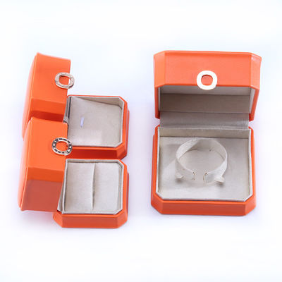 Hộp đóng gói đồ trang sức da PU màu cam vuông cho vòng đeo cổ và nhẫn cưới