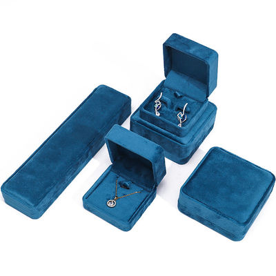 Sản xuất bán buôn bán nóng hộp đồ trang sức sang trọng hộp đồ trang sức tùy chỉnh logo cao cấp vòng cổ màu xanh lá cây vòng đeo tai nhẫn bao bì hộp đồ trang sức nhung
