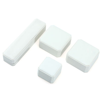 Hỗn hợp đồ trang sức Hanhong cho vòng đeo tai hộp lưu trữ vòng đeo tay bằng da trắng 10 * 10 * 5cm