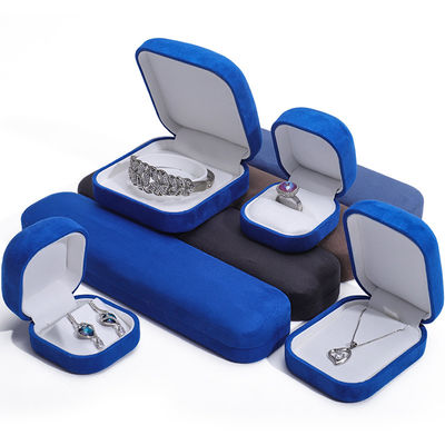 Hộp đồ trang sức bằng vật liệu nhung cho vòng đeo cổ cao cấp tùy chỉnh
