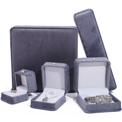 Hòn góc Velvet Ring Box đồ trang sức xa xỉ bao bì Case cho Pendant tai studs
