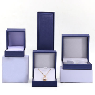 Chế độ hoàn thiện chải mềm da giả đồ trang sức hộp lưu trữ gói cho nhẫn dây chuyền