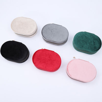 Oval Multiple Cell Soft Velvet Jewelry Travel Zipper Organizer cho vòng đeo cổ