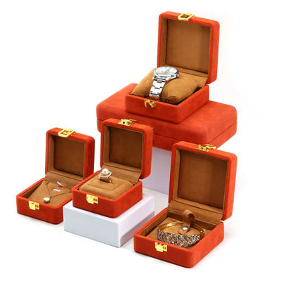 Mua Đỏ mềm mượt mượt Velvet đồ trang sức sang trọng Lưu trữ bao bì với khóa khóa vàng online manufacture
