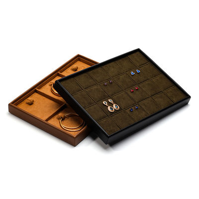 Multi Compartments PU Da đồ trang sức Display Tray Soft Lining Exhibition Props