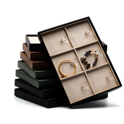 Multi Compartments PU Da đồ trang sức Display Tray Soft Lining Exhibition Props