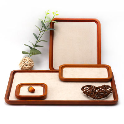 Đồ trưng bày đồ trang sức bằng gỗ rắn bền Đồ trưng bày đồ trang sức sang trọng Đồ trưng bày dây chuyền