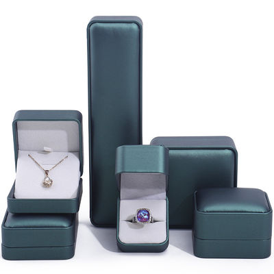 Màu xanh đậm Noble Da giả đồ trang sức Cảnh lưu trữ ẩm ướt Bao bì sang trọng