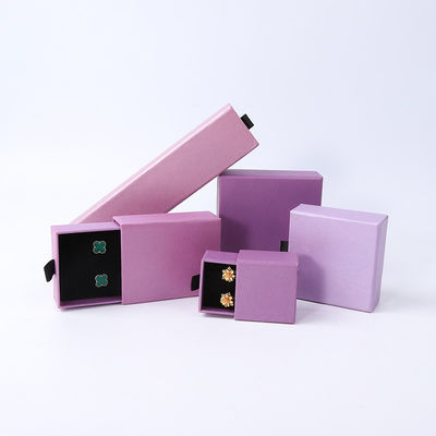 Sản xuất bán buôn Eco Friendly quà tặng chất lượng cao Hộp đồ trang sức Nhẫn tùy chỉnh Đeo cổ Tay đeo vòng đeo Bàn tay Bao bì Vàng Thẻ giấy ván đồ trang sức Hộp đồ trang sức với logo