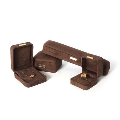 Hộp đựng trang sức flannel nhung nâu cao cấp sang trọng dành cho vòng tay, vòng cổ, nhẫn, bông tai