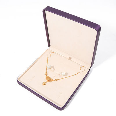 Ưu tiên hình vuông Pu da đồ trang sức hộp cho bộ đồ trang sức